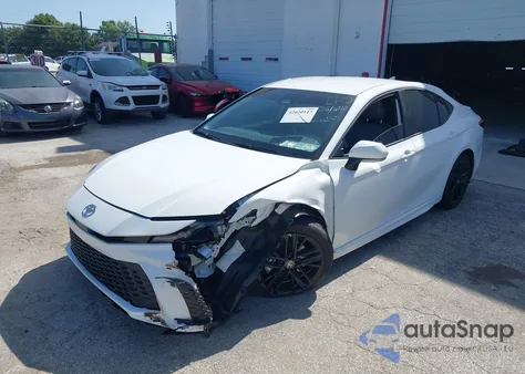 2025 Toyota Camry Xse из США, поврежденный, VIN 4T1DAACK5SU145110